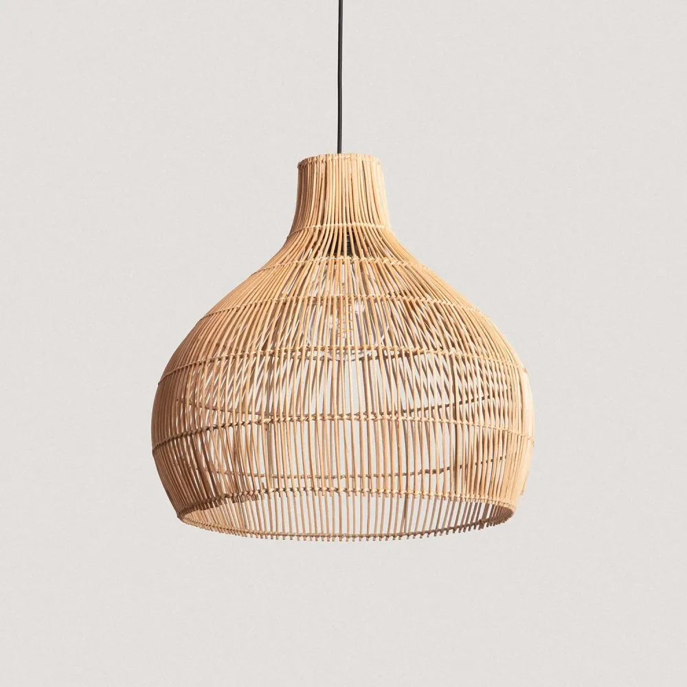 Luminaire de plafond à diffusion uniforme Suspension en rotin avec éclairage LED Kaikura-M par ILUZZIA