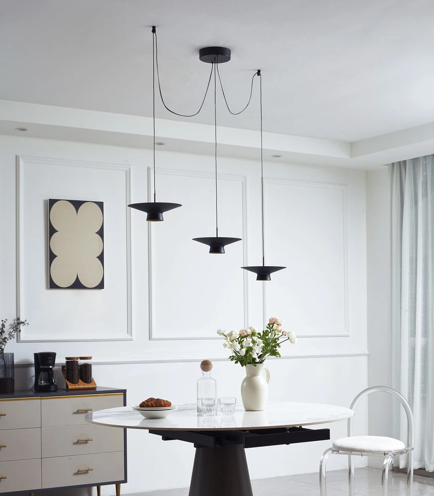 Luminaire de plafond à panneaux Lindby suspension LED Norvind, à 6 lampes, noir, métal