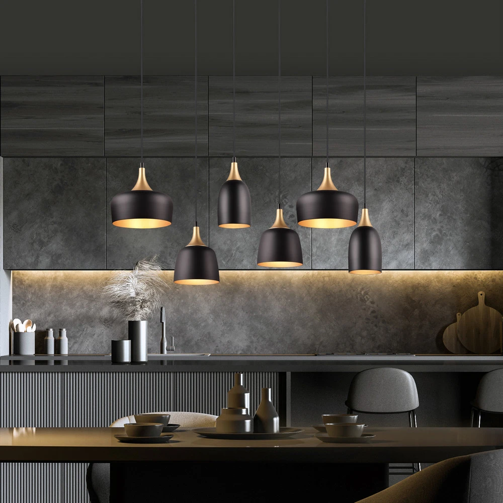 Plafonnier à lumière directionnelle Suspension Chiraz, à 6 lampes, noire/dorée