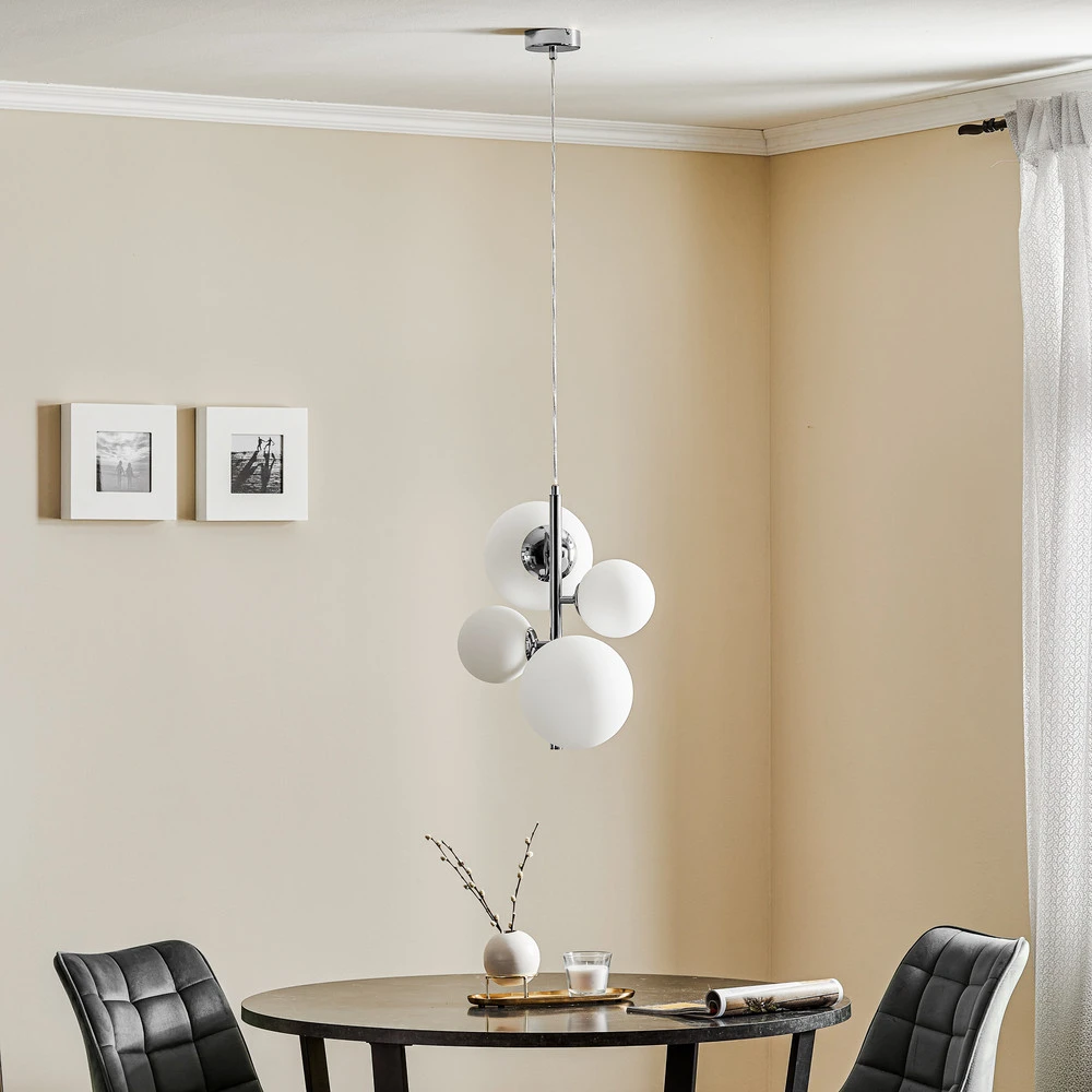 Suspension Bloom à 4 lampes, chromée pour plafonds suspendus