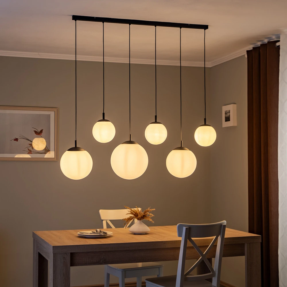 Suspension Esme, verre opalin, à 6 lampes, linéaire | Garantie 2 Ans