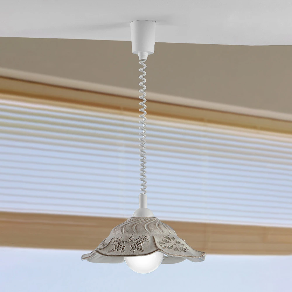 Suspension VITELA avec un rayonnement rustique à fixation clip