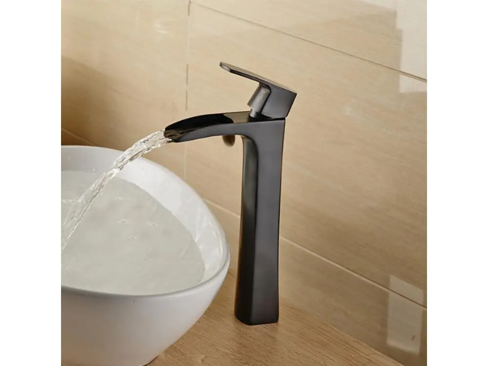 Robinet de salle de bains Mitigeur lavabo de haut Bronzé huile Noir cascade robinet d'évier