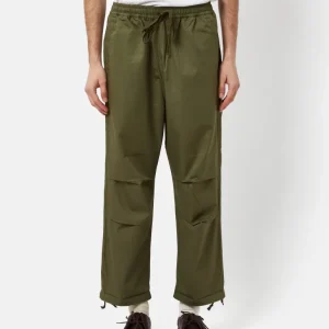 Universal Works Pantalon Parachute vaste - Vert Olive